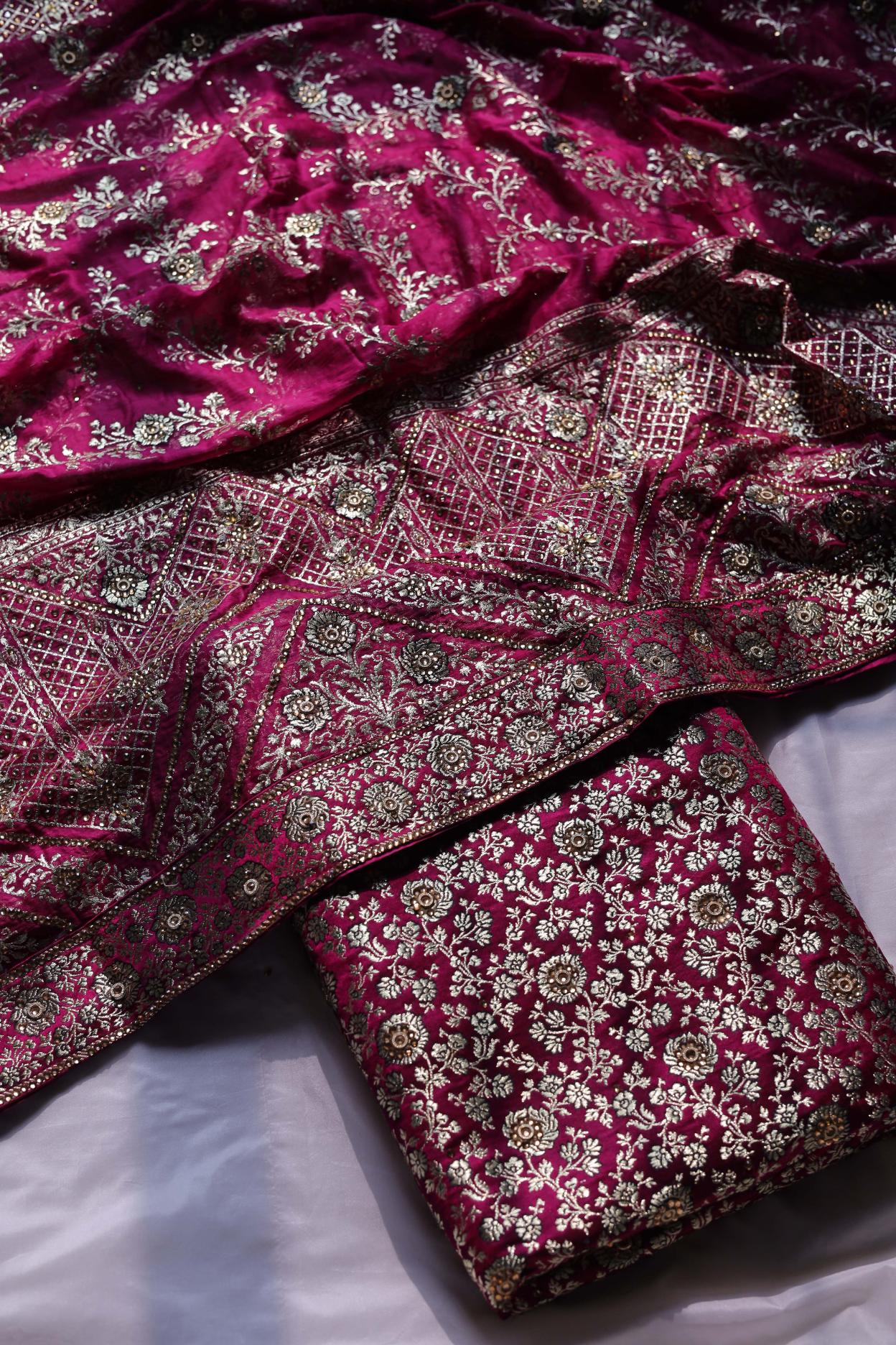 HOT PINK COLOUR PURE KATAAN KIMKHAB BANARASI GHARARA