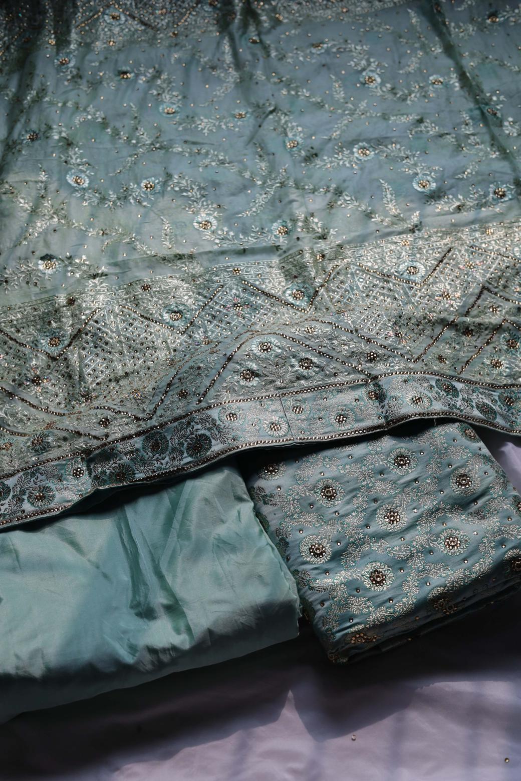 AQUA GREEN COLOUR PURE KIMKHAB BANARASI GHARARA