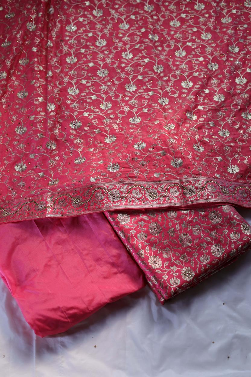 GAJRI COLOUR PURE KIMKHAB BANARASI GHARARA