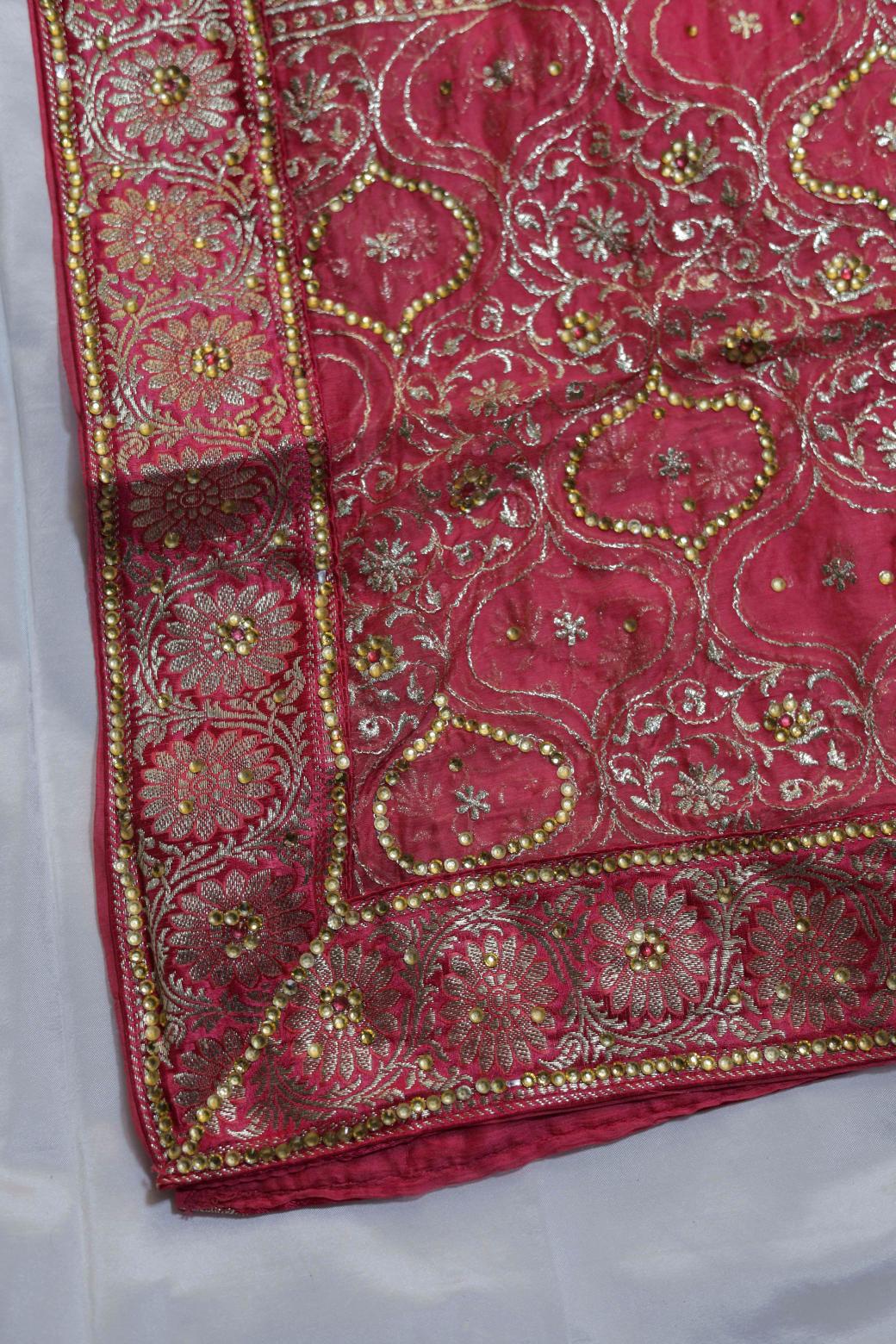 GAJRI COLOUR PURE KIMKHAB BANARASI GHARARA