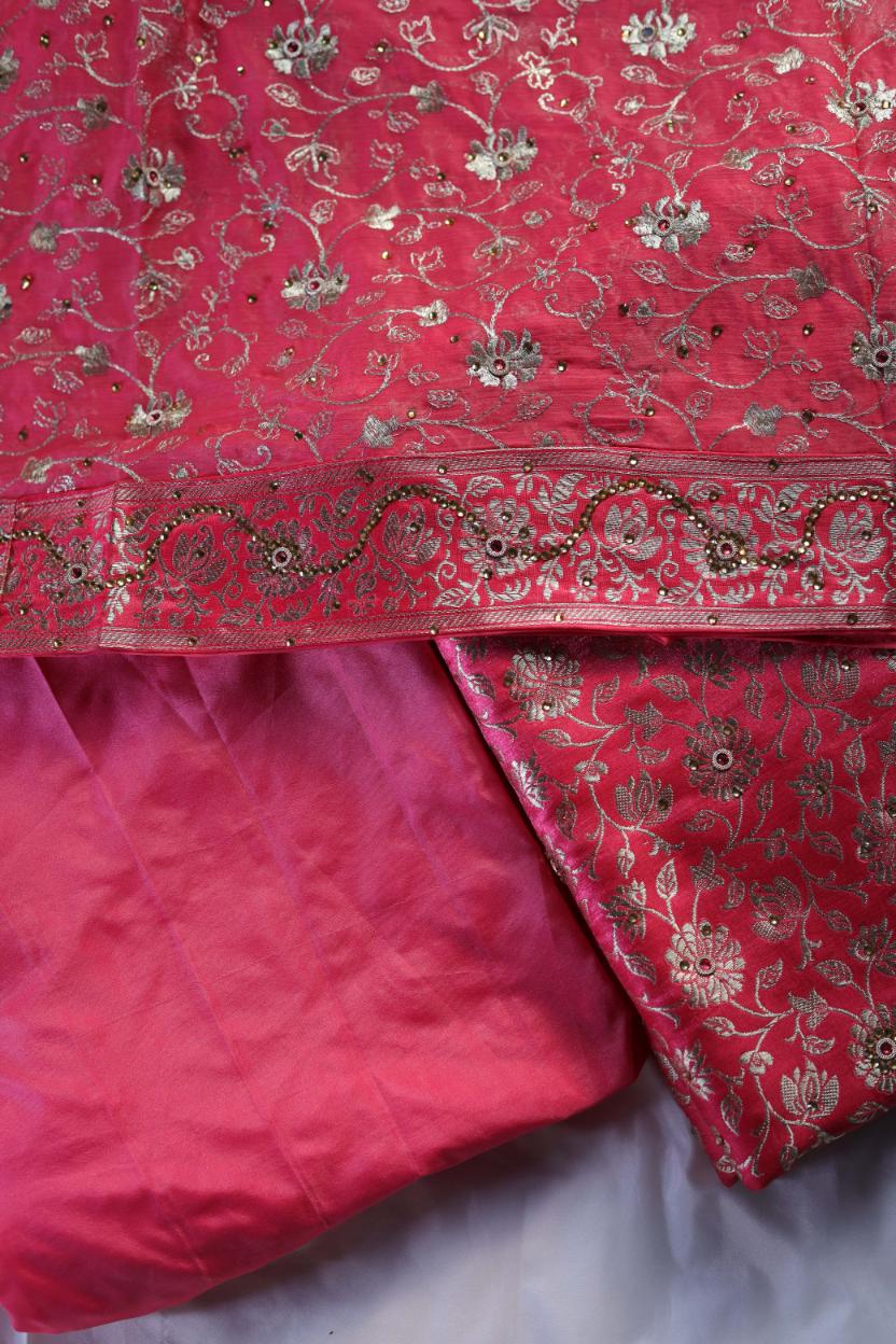 GAJRI COLOUR PURE KIMKHAB BANARASI GHARARA