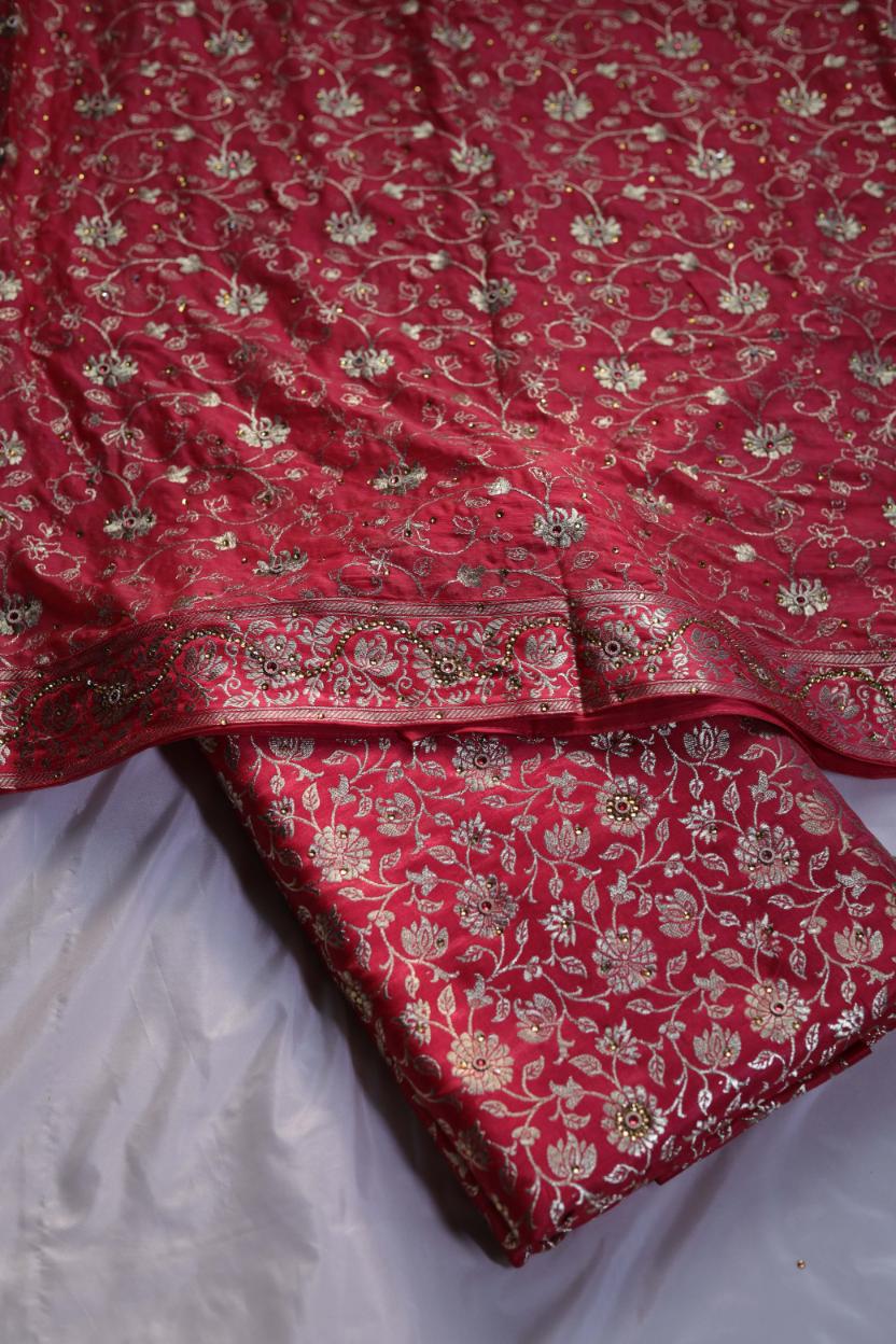 GAJRI COLOUR PURE KIMKHAB BANARASI GHARARA