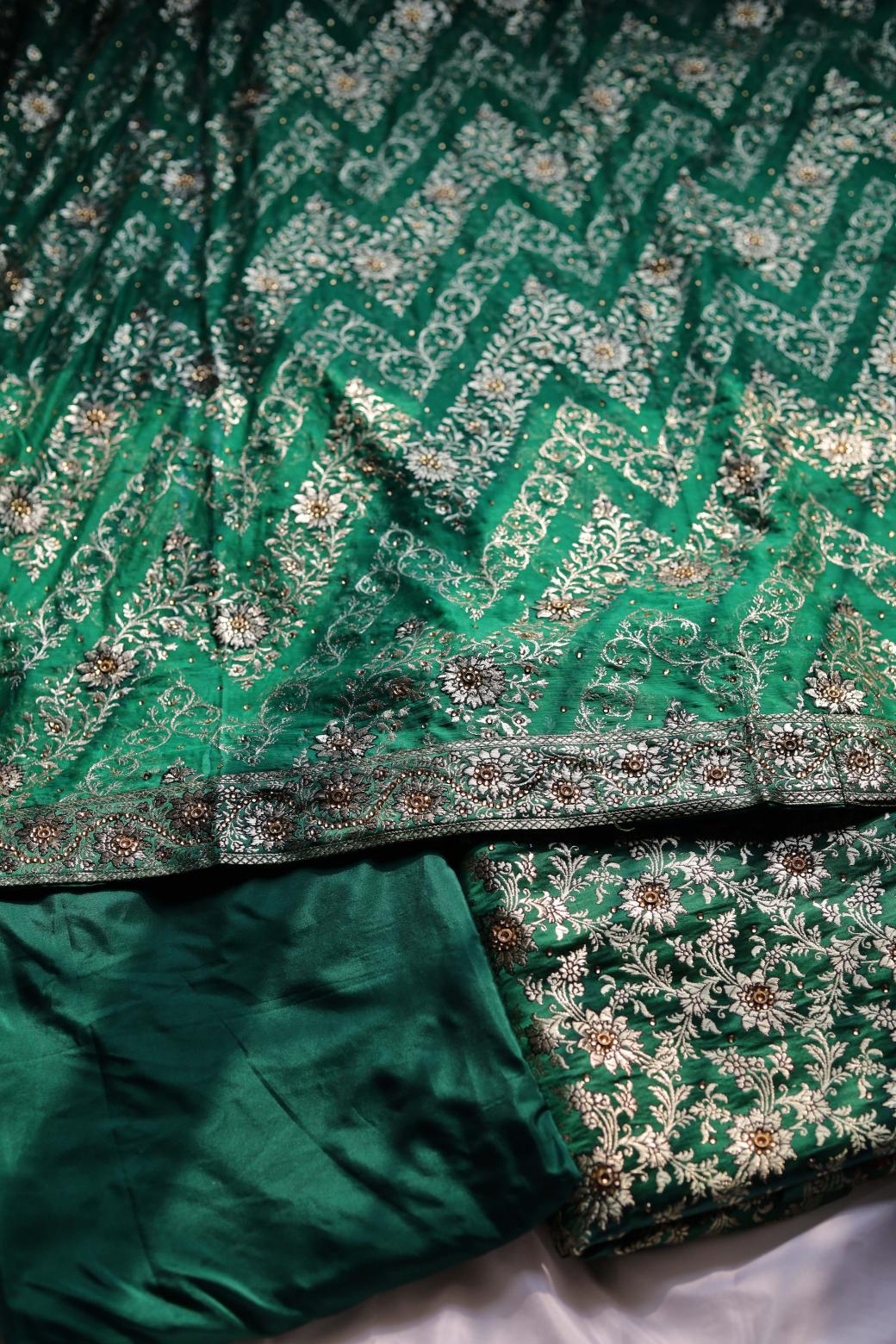 GREEN COLOUR PURE KIMKHAB BANARASI GHARARA