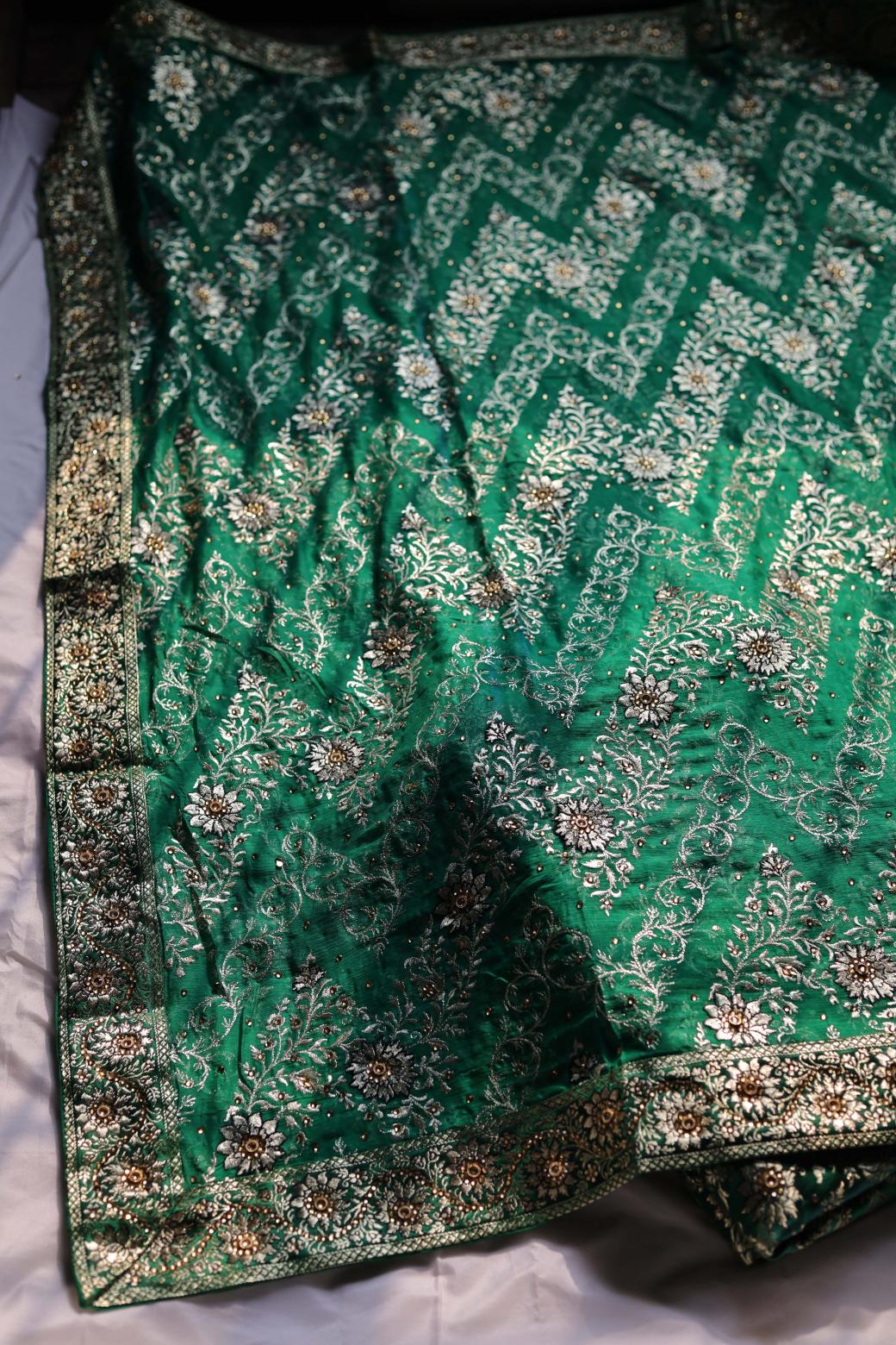 GREEN COLOUR PURE KIMKHAB BANARASI GHARARA