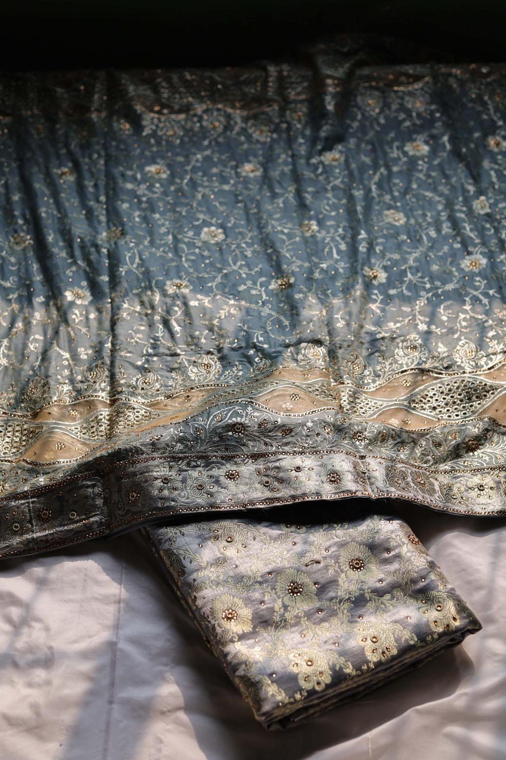 GREY COLOUR PURE KATAAN KIMKHAB BANARASI GHARARA