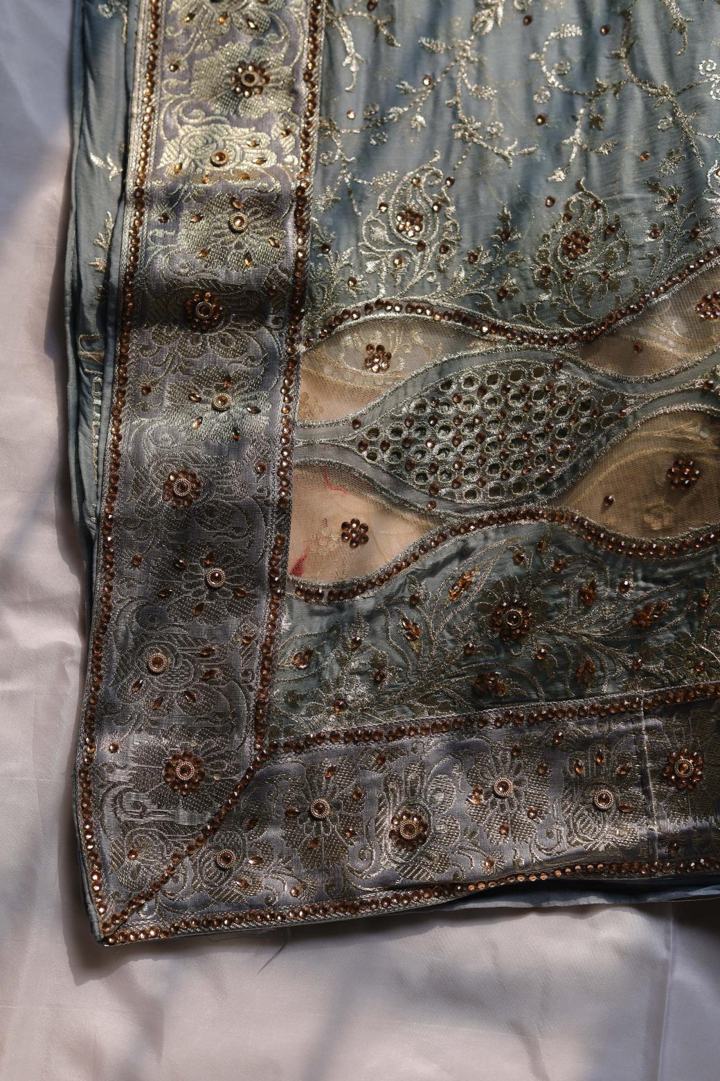 GREY COLOUR PURE KATAAN KIMKHAB BANARASI GHARARA