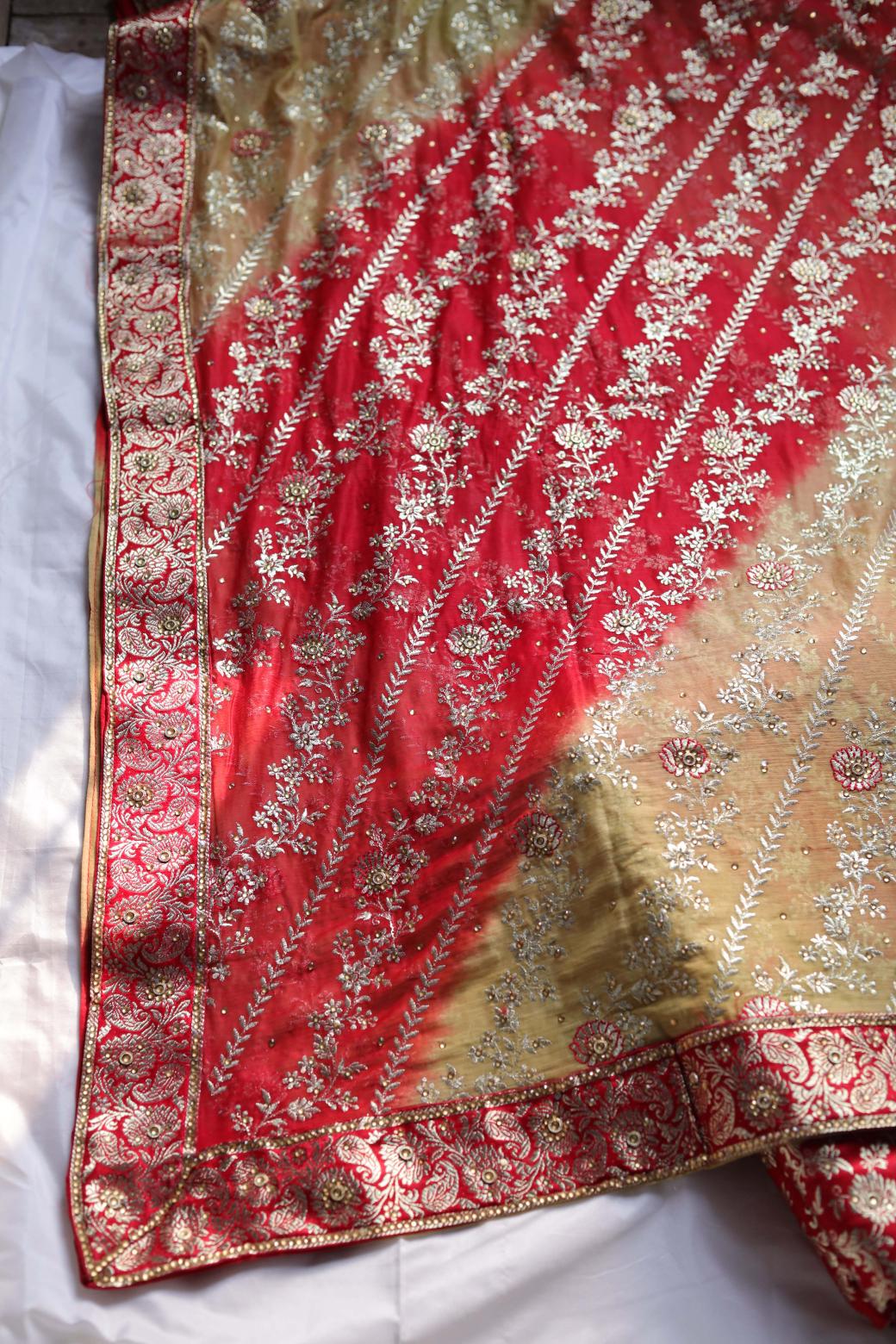 RED AND GOLDEN CONTRAST COLOUR KIMKHAB BANARASI GHARARA
