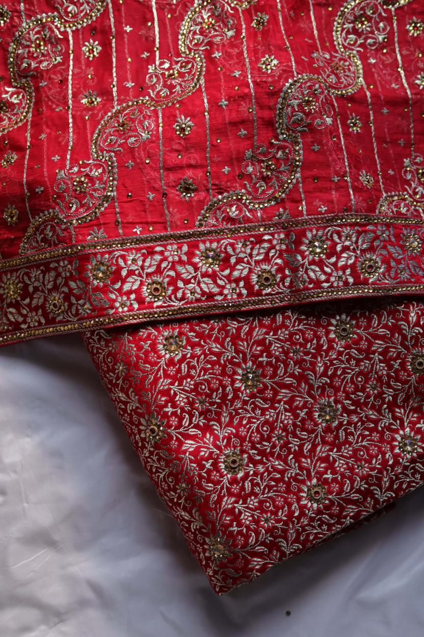 RED COLOUR KIMKHAB BANARASI GHARARA