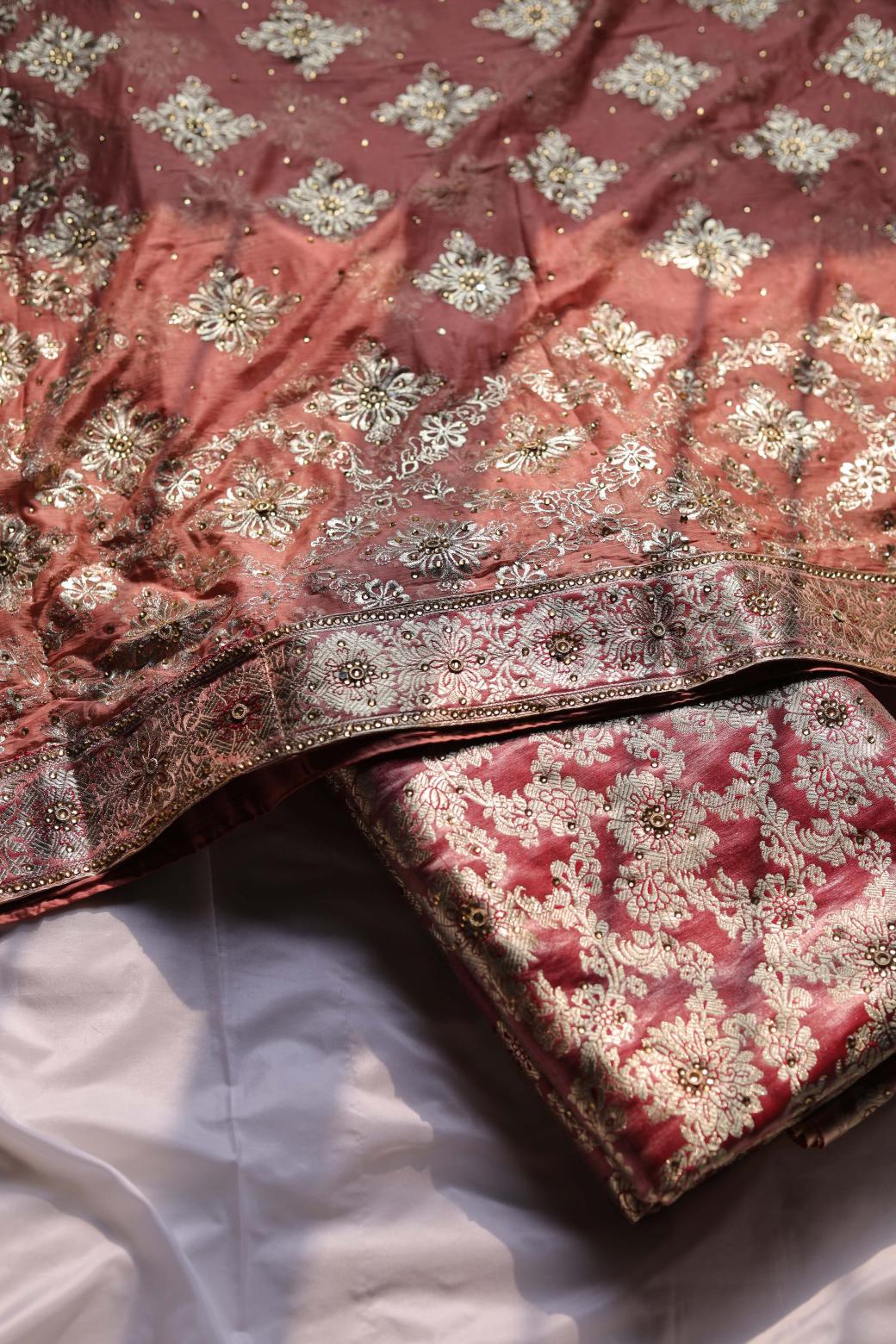 ROSE GOLD COLOUR PURE KATAAN KIMKHAB BANARASI GHARARA